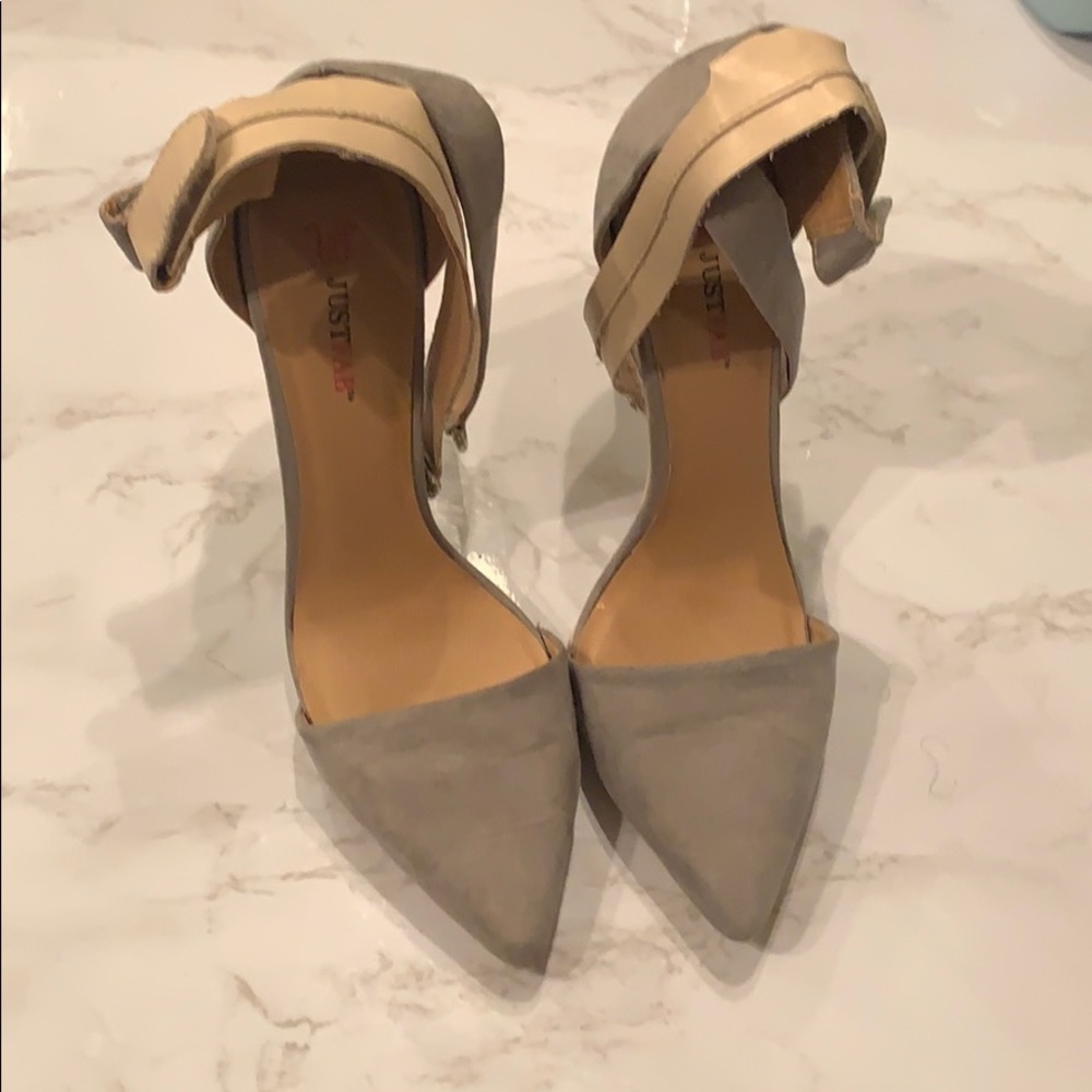 Gorgeous pumps!!